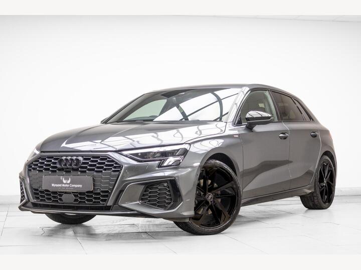 Audi A3 1.5 TFSI 35 Black Edition Sportback Euro 6 (s/s) 5dr