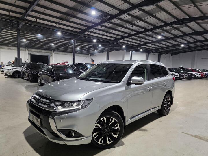 Mitsubishi Outlander 2.0h 12kWh 4hs CVT 4WD Euro 6 (s/s) 5dr