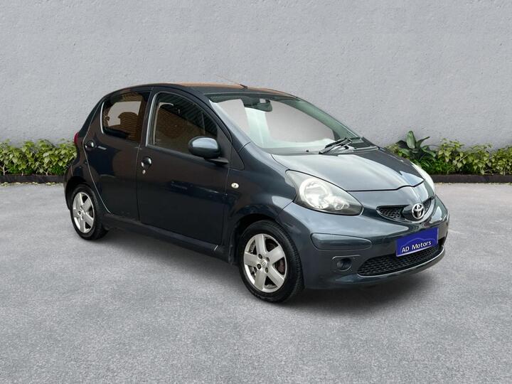 Toyota AYGO 1.0 VVT-i Sport Euro 4 5dr