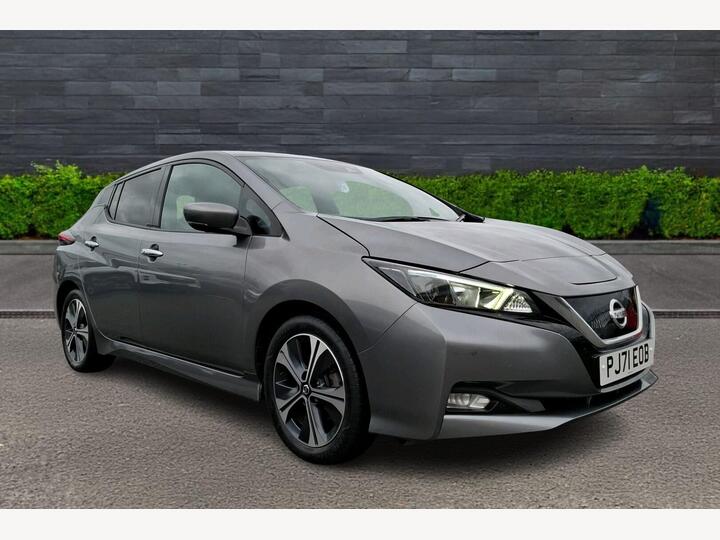 Nissan Leaf 40kWh N-Connecta Auto 5dr Nissan Leaf 40kWh N-Connecta Auto 5dr