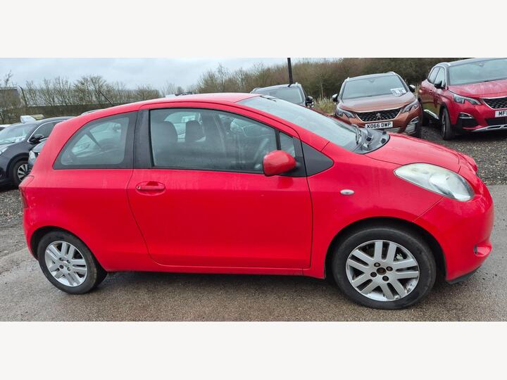 Toyota Yaris 1.3 VVT-i TR 3dr