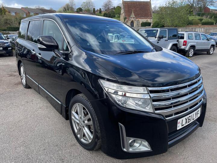 Nissan Elgrand 3.5 V6 Highway Star