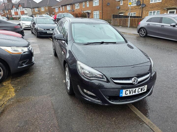 Vauxhall Astra 2.0 CDTi SRi Sports Tourer Euro 5 (s/s) 5dr