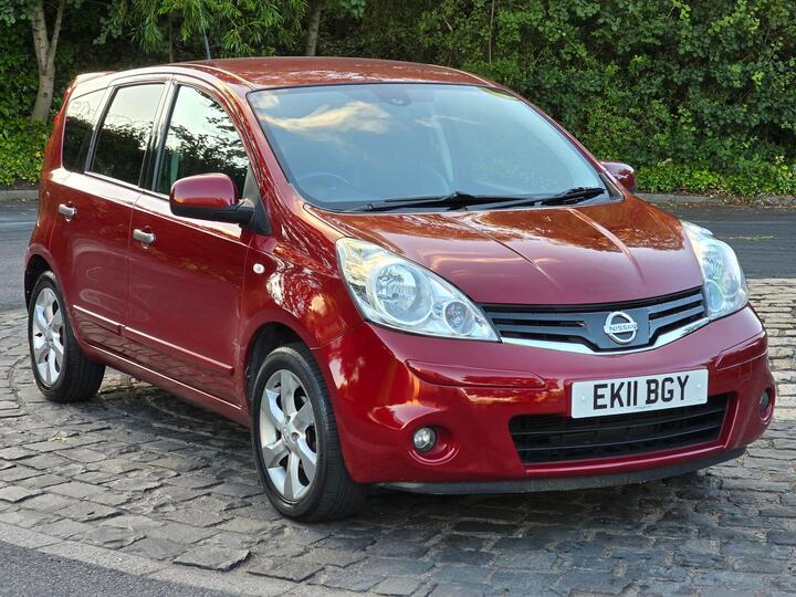 Nissan Note 1.6 16V Tekna Auto Euro 5 5dr