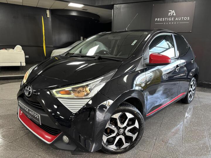 Toyota AYGO 1.0 VVT-i X-trend Funroof X-shift Euro 6 5dr
