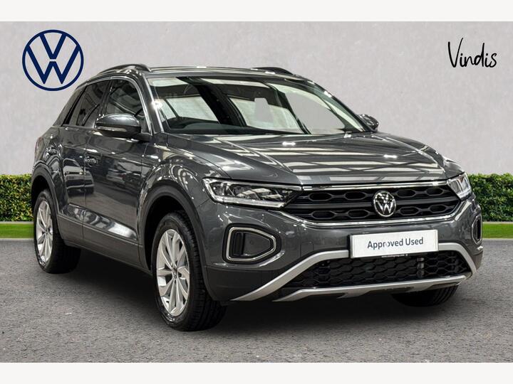 Volkswagen T-roc 1.5 TSI Match DSG Euro 6 (s/s) 5dr Volkswagen T-roc 1.5 TSI Match DSG Euro 6 (s/s) 5dr