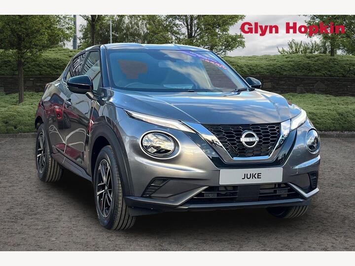 Nissan JUKE 1.0 DIG-T N-Connecta Euro 6 (s/s) 5dr