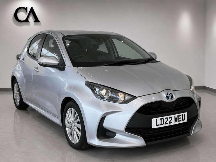 Toyota Yaris 1.5 VVT-h Icon E-CVT Euro 6 (s/s) 5dr