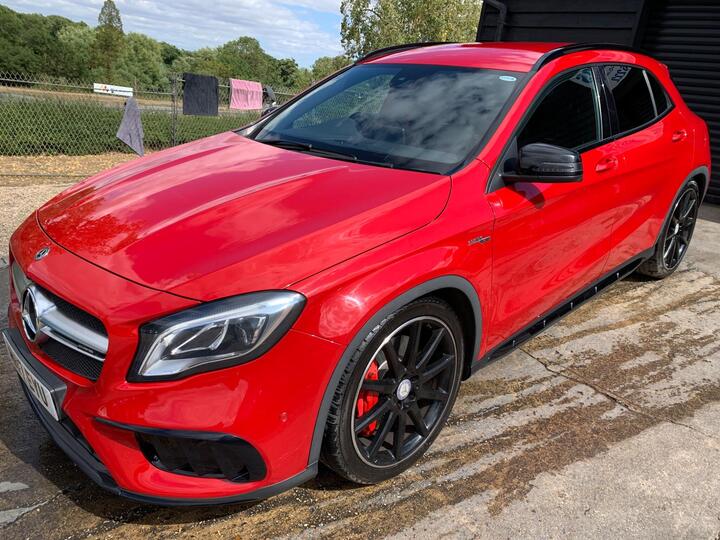 Mercedes-Benz GLA 2.0 GLA45 AMG SpdS DCT 4MATIC Euro 6 (s/s) 5dr