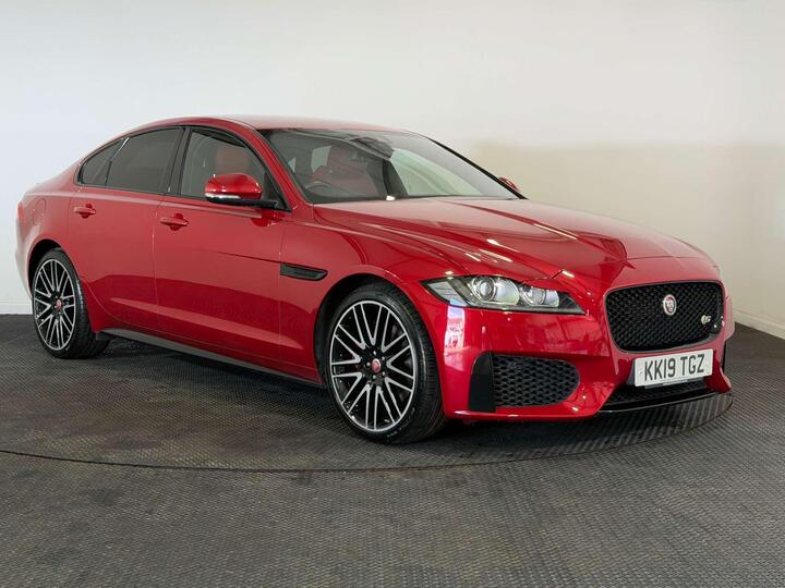 Jaguar XF 3.0d V6 S Auto Euro 6 (s/s) 4dr