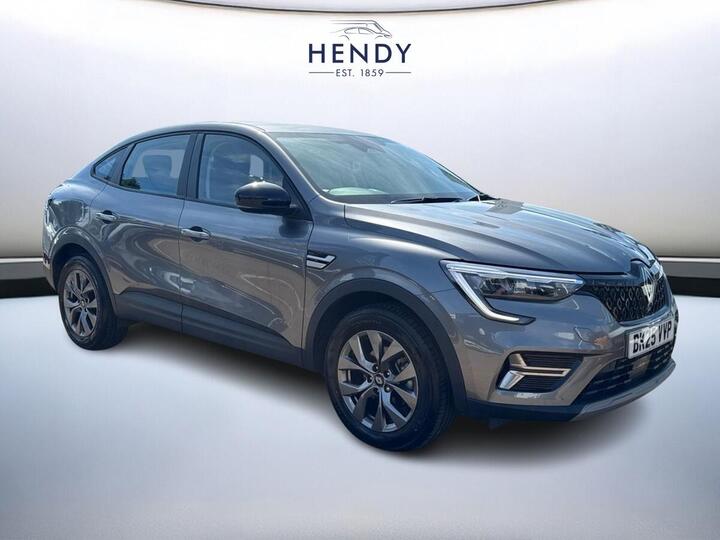 Renault ARKANA 1.6 E-TECH Evolution Auto Euro 6 (s/s) 5dr Renault ARKANA 1.6 E-TECH Evolution Auto Euro 6 (s/s) 5dr