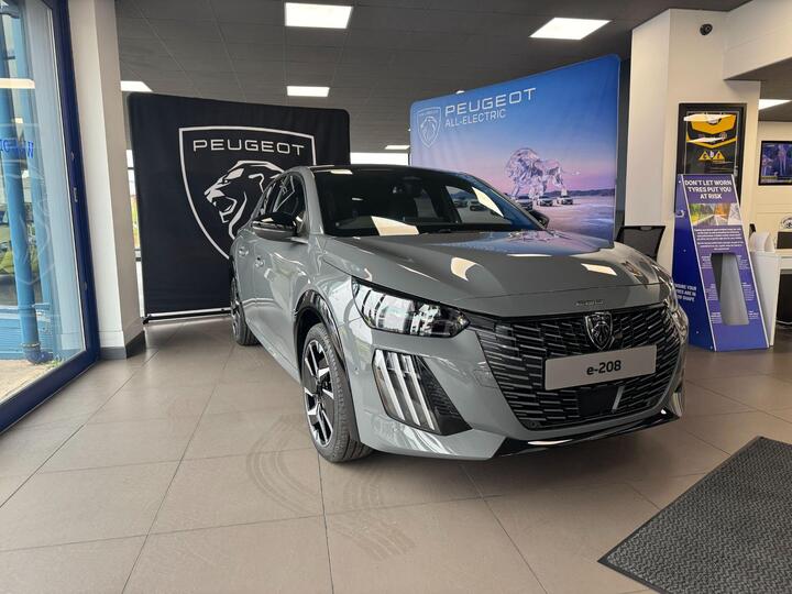Peugeot E-208 51kWh GT Premium Auto 5dr (7.4kW Charger)