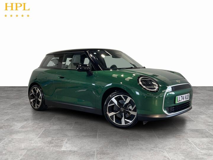 MINI ELECTRIC COOPER E 40.7kWh Exclusive Auto 3dr