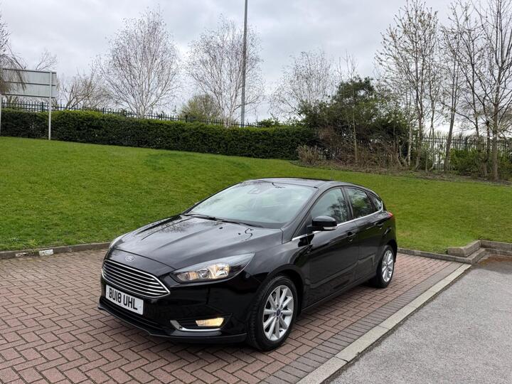 Ford Focus 1.0T EcoBoost Titanium Auto Euro 6 (s/s) 5dr