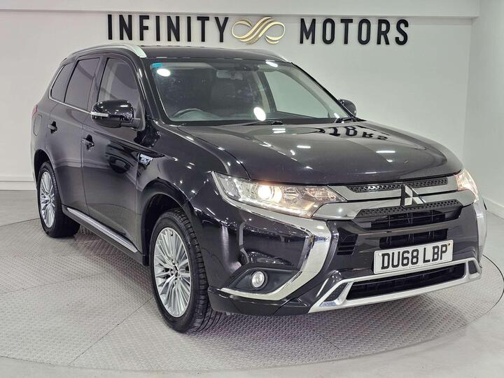 Mitsubishi OUTLANDER 2.4h TwinMotor 13.8kWh Juro CVT 4WD Euro 6 (s/s) 5dr