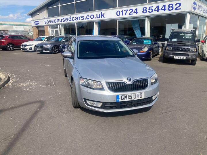 Skoda Octavia 1.6 TDI Elegance Euro 5 (s/s) 5dr