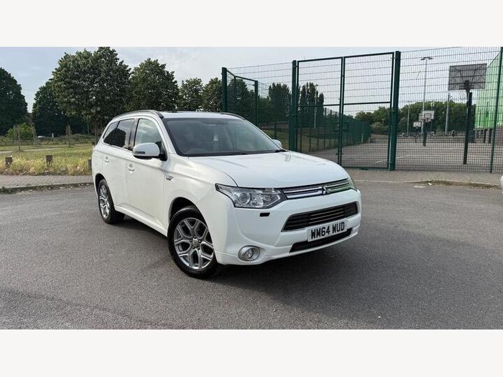 Mitsubishi Outlander 2.0h 12kWh GX4h CVT 4WD Euro 5 (s/s) 5dr Mitsubishi Outlander 2.0h 12kWh GX4h CVT 4WD Euro 5 (s/s) 5dr