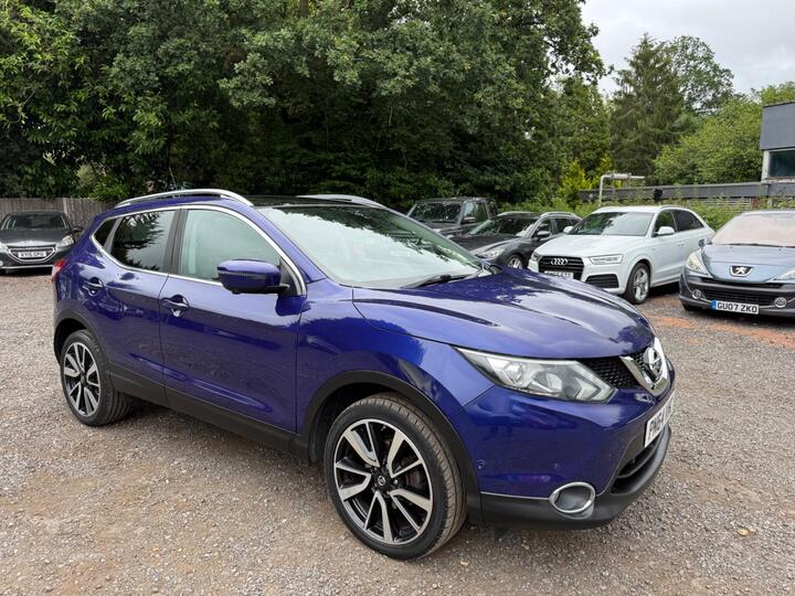 Nissan Qashqai 1.5 DCi Tekna 2WD Euro 5 (s/s) 5dr