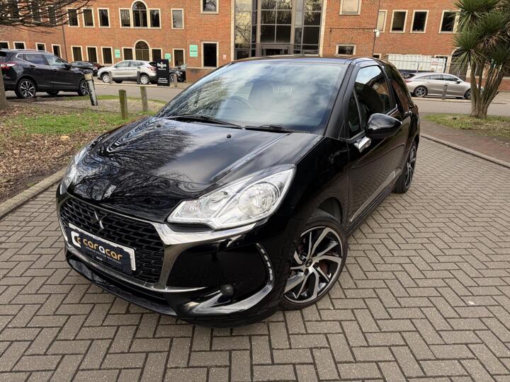 DS AUTOMOBILES DS 3 1.2 PureTech Connected Chic Euro 6 3dr