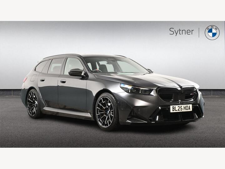 BMW M5 4.4 22.1kWh Touring Steptronic XDrive Euro 6 (s/s) 5dr