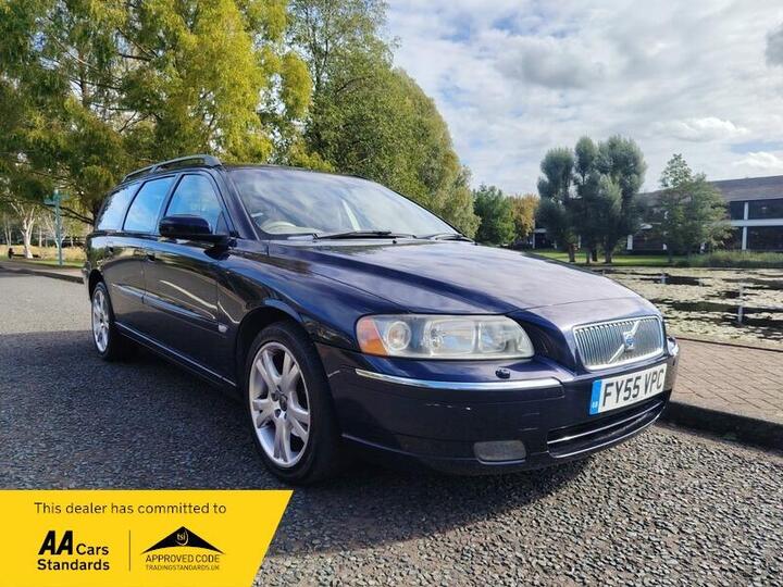 Volvo V70 2.4D SE 5dr