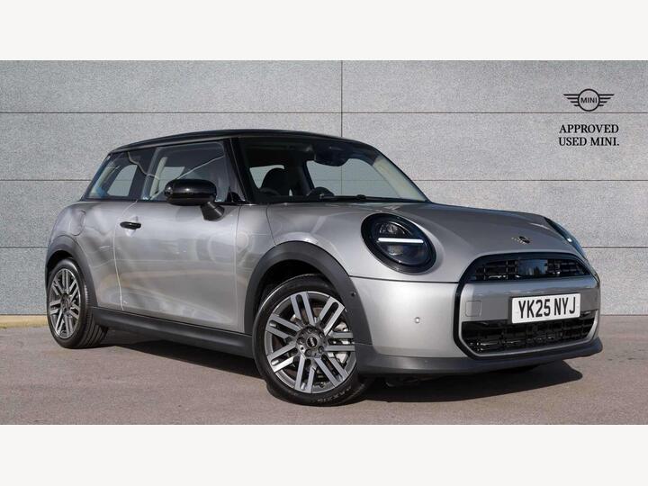 MINI Cooper 1.5C Classic Steptronic Euro 6 (s/s) 3dr