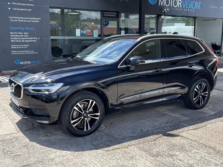 Volvo XC60 2.0 B4 MHEV Momentum Pro Auto AWD Euro 6 (s/s) 5dr