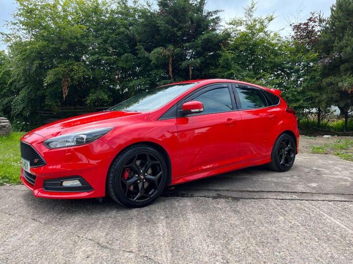 Ford Focus 2.0T EcoBoost ST-3 Euro 6 (s/s) 5dr