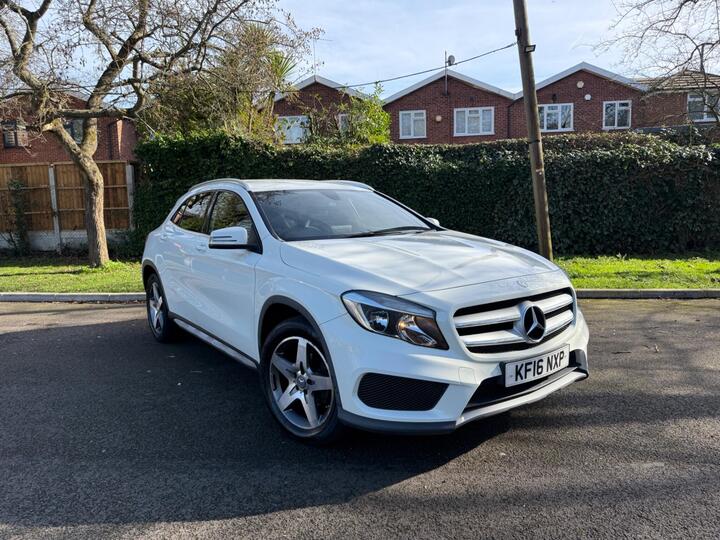 Mercedes-Benz GLA 2.1 GLA200d AMG Line 7G-DCT 4MATIC Euro 6 (s/s) 5dr Mercedes-Benz GLA 2.1 GLA200d AMG Line 7G-DCT 4MATIC Euro 6 (s/s) 5dr