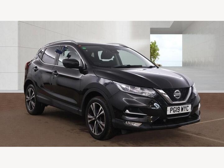 Nissan Qashqai 1.3 DIG-T N-Connecta Euro 6 (s/s) 5dr