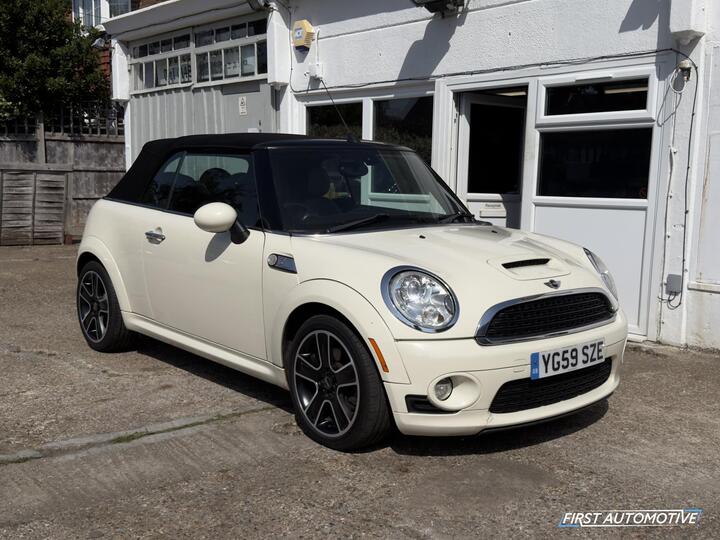 MINI Convertible 1.6 Cooper S Euro 4 2dr