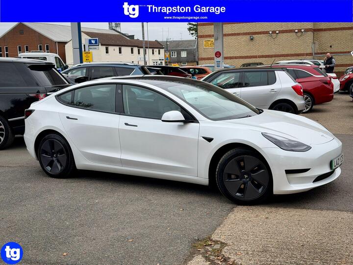Tesla Model 3 Standard Range Plus Auto RWD 4dr Tesla Model 3 Standard Range Plus Auto RWD 4dr