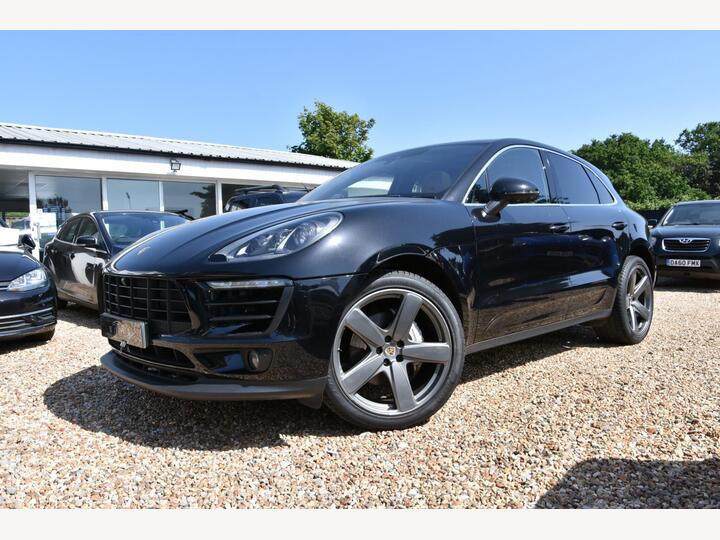 Porsche Macan 3.0 TD V6 S PDK 4WD Euro 6 (s/s) 5dr Porsche Macan 3.0 TD V6 S PDK 4WD Euro 6 (s/s) 5dr