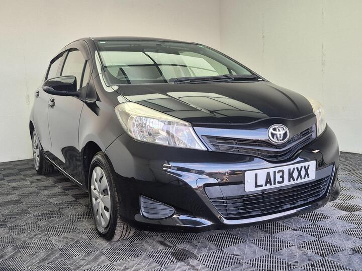 Toyota Yaris 1.33 Dual VVT-i Icon Multidrive S Euro 5 5dr Toyota Yaris 1.33 Dual VVT-i Icon Multidrive S Euro 5 5dr