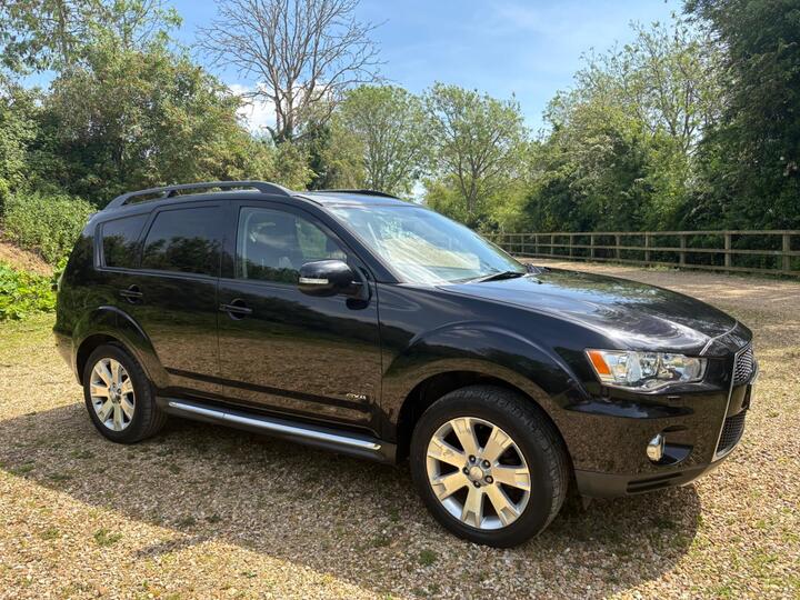 Mitsubishi Outlander 2.2 DI-D GX4 SST 4WD Euro 5 5dr