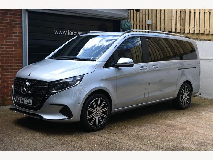 Mercedes-Benz V Class 2.0 V300d Premium G-Tronic+ Euro 6 (s/s) 5dr (8 Seat, Long)