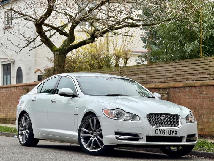 Jaguar XF 3.0d V6 Portfolio Auto Euro 5 4dr