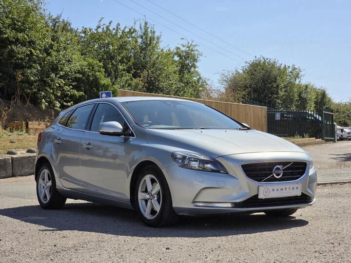 Volvo V40 1.6 D2 SE Euro 5 (s/s) 5dr