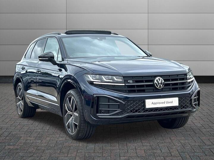 Volkswagen Touareg 3.0 TDI V6 Black Edition Tiptronic 4Motion Euro 6 (s/s) 5dr
