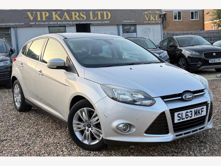 Ford Focus 2.0 TDCi Titanium Navigator Powershift Euro 5 5dr