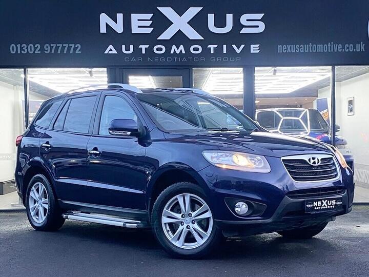 Hyundai Santa Fe 2.2 CRDi Premium Auto 4WD Euro 5 5dr (7 Seat) Hyundai Santa Fe 2.2 CRDi Premium Auto 4WD Euro 5 5dr (7 Seat)