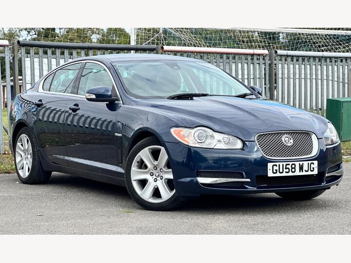 Jaguar XF 2.7d V6 Premium Luxury Auto Euro 4 4dr