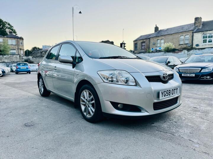 Toyota Auris 1.6 VVT-i TR 5dr