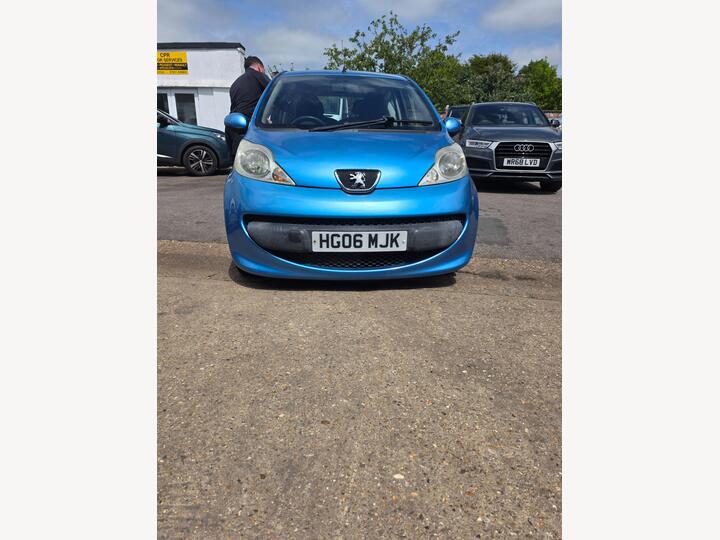 Peugeot 107 1.0 12V Urban Euro 4 3dr