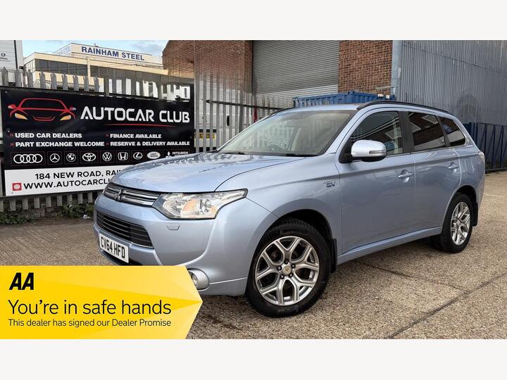 Mitsubishi Outlander 2.0h 12kWh GX4h CVT 4WD Euro 5 (s/s) 5dr Mitsubishi Outlander 2.0h 12kWh GX4h CVT 4WD Euro 5 (s/s) 5dr