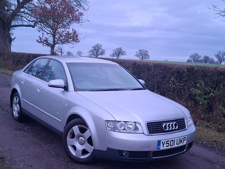 Audi A4 2.0 SE CVT 4dr