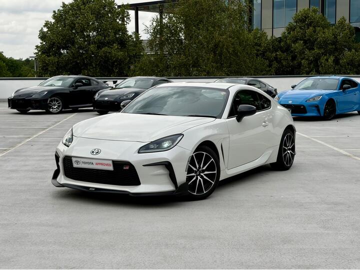 Toyota GR86 2.4 Boxer D-4S Euro 6 2dr