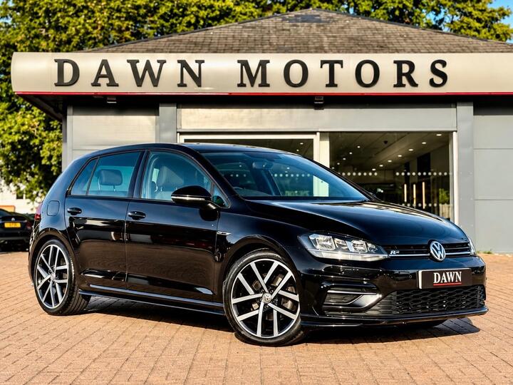 Volkswagen Golf 1.5 TSI EVO R-Line Euro 6 (s/s) 5dr