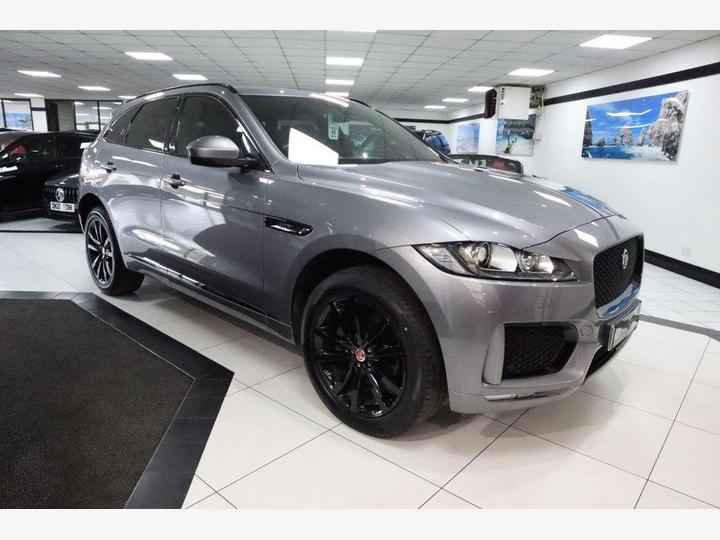 Jaguar F-PACE 2.0 D180 Chequered Flag Auto AWD Euro 6 (s/s) 5dr