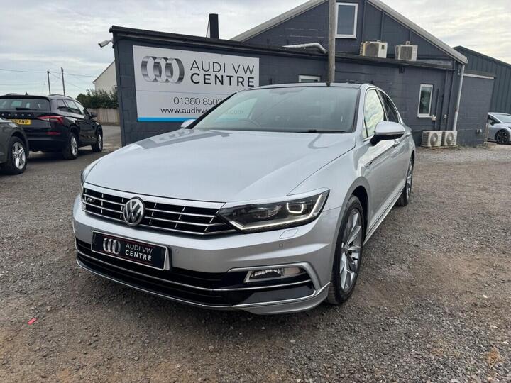 Volkswagen PASSAT 2.0 BiTDI BlueMotion Tech R-Line DSG 4Motion Euro 6 (s/s) 4dr